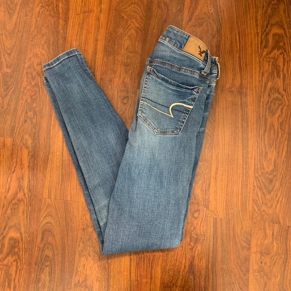 American Eagle Women’s High Waisted Skinny Jeans - Picture 1 of 5